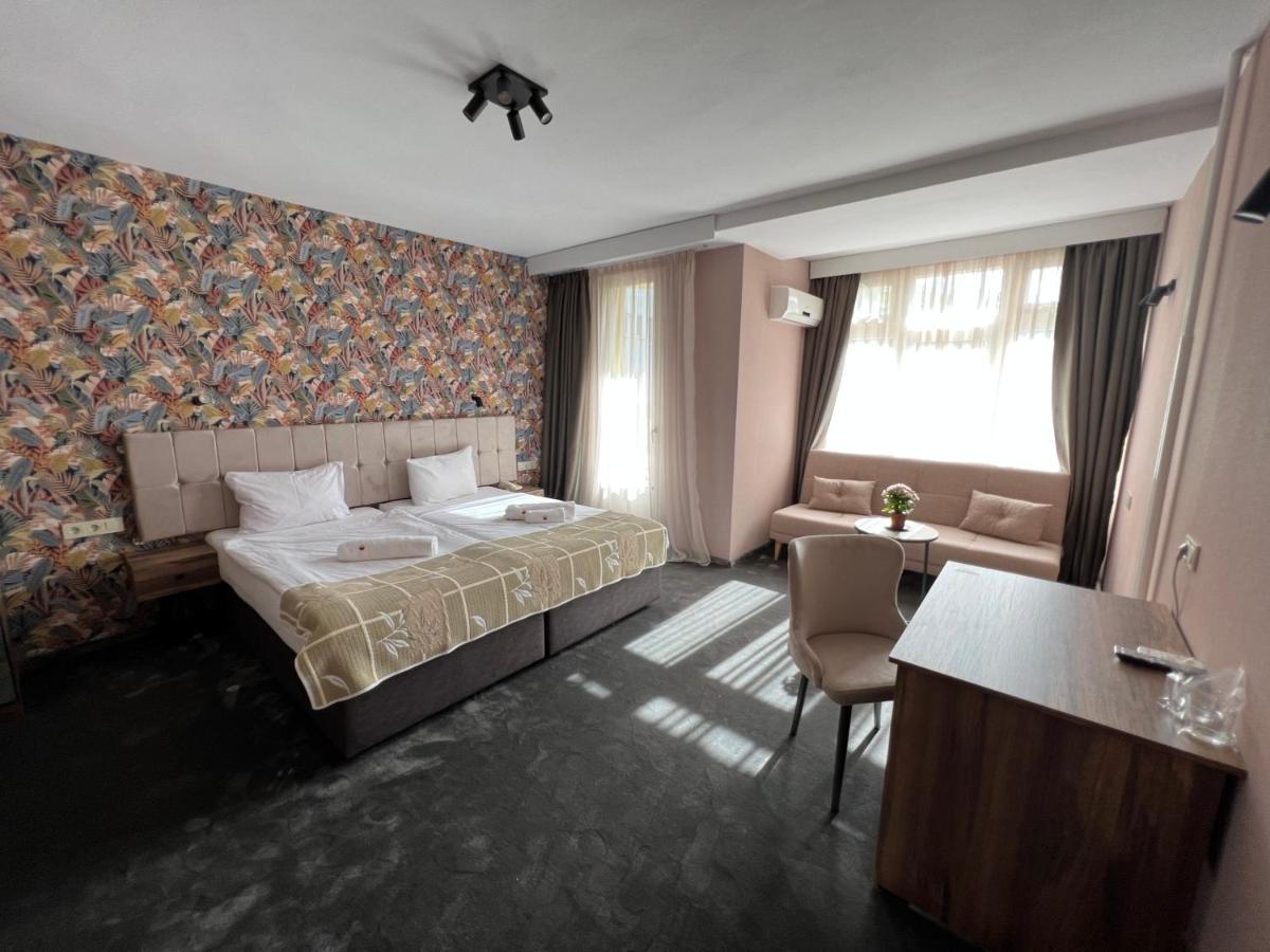 Bistra & Galina Hotel Ruse Exterior photo